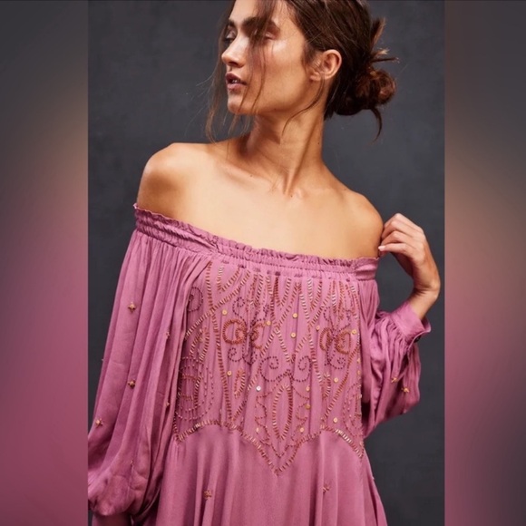 FREE PEOPLE - Bali Moon Gleam Embellished Off The Shoulder Dress in Mauve Orchid - Picture 13 of 14
